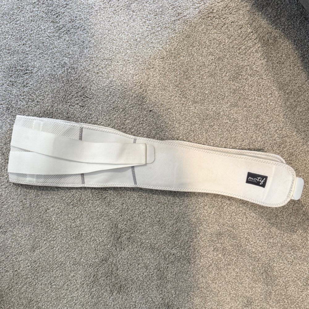 Motif White Maternity Support Belt